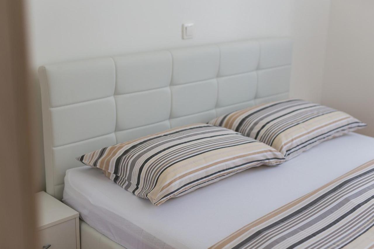 Apartment Anja Krk Town Extérieur photo