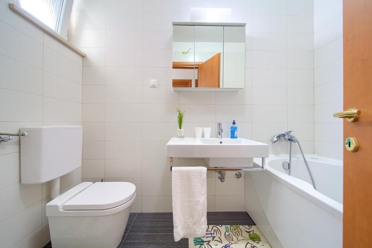 Apartment Anja Krk Town Extérieur photo