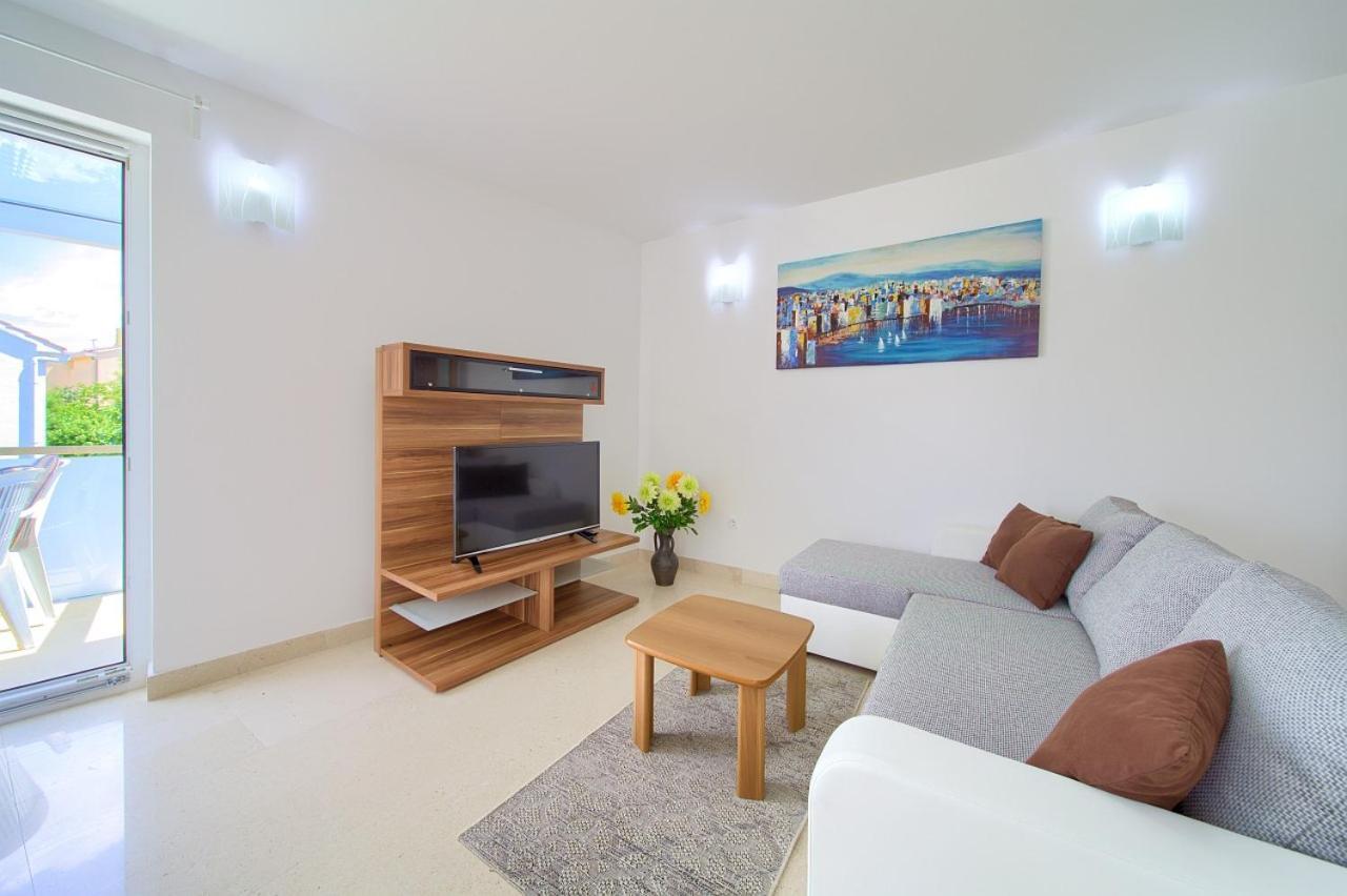 Apartment Anja Krk Town Extérieur photo