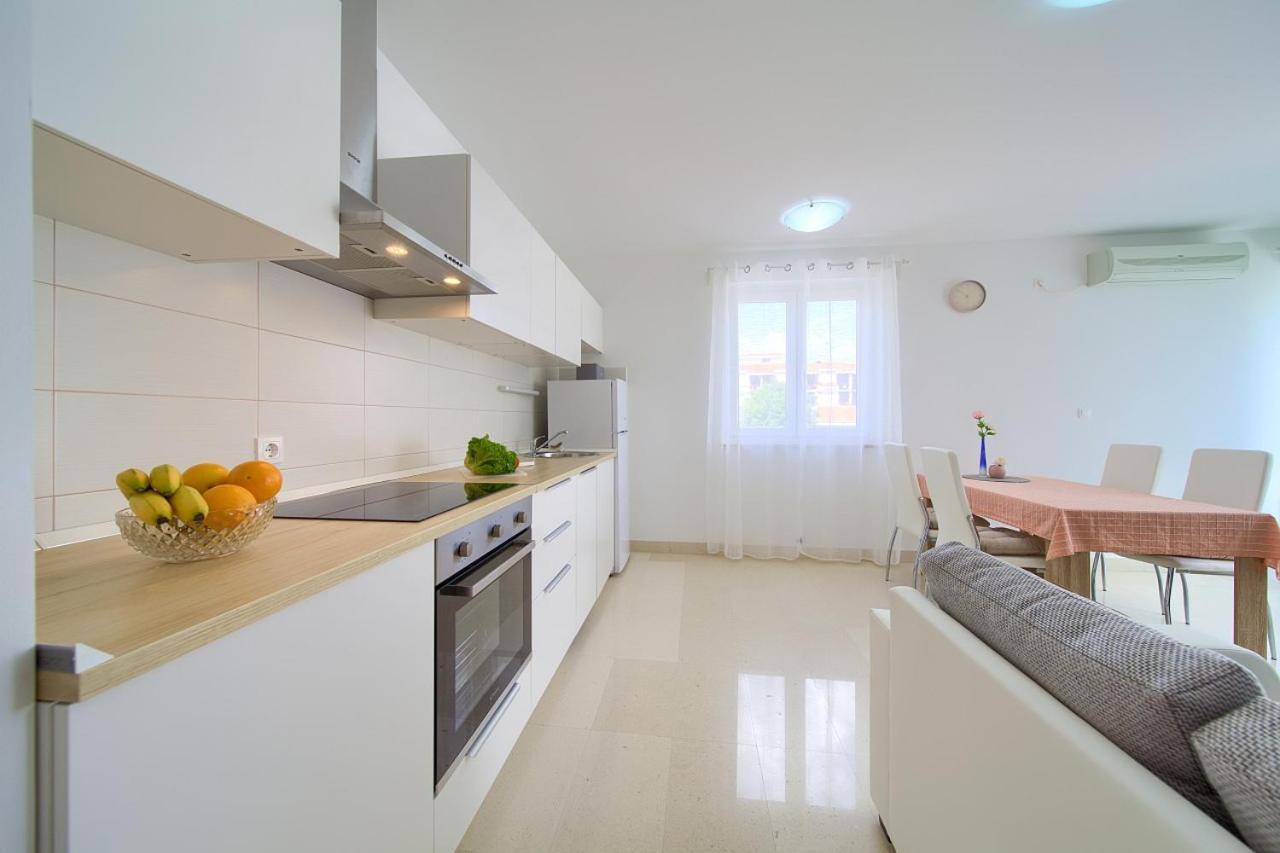 Apartment Anja Krk Town Extérieur photo