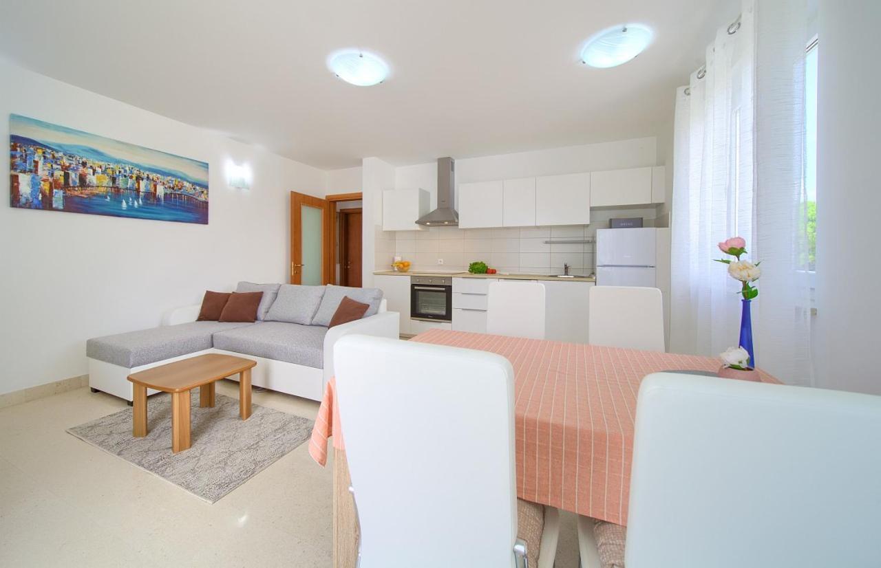 Apartment Anja Krk Town Extérieur photo